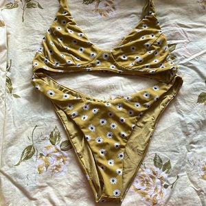 Rvca bikini small
